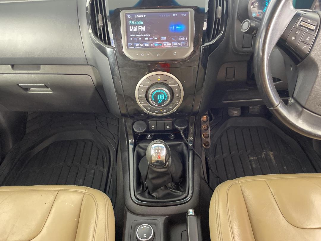 Photo '18' of Holden Colorado