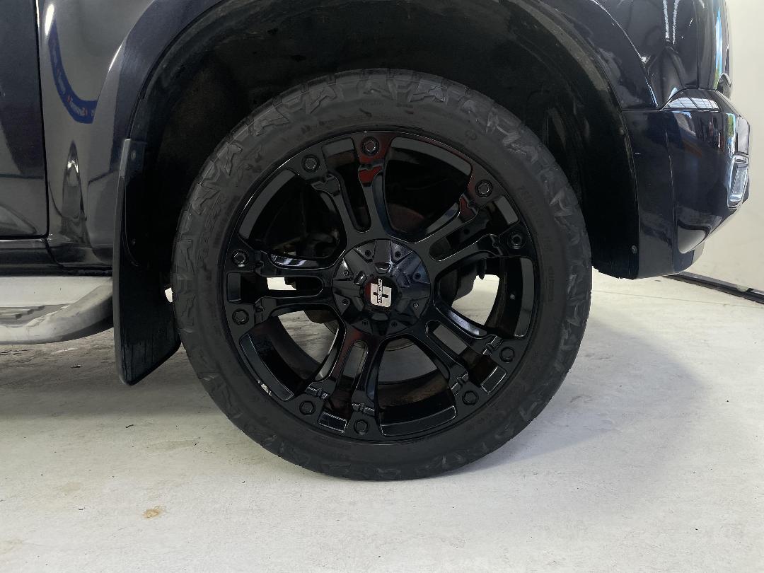 Photo '9' of Holden Colorado