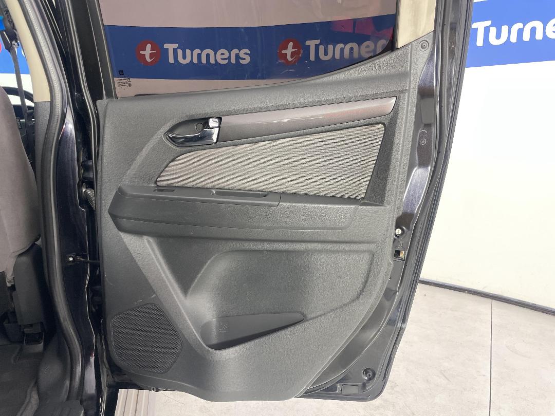 Photo '19' of Holden Colorado