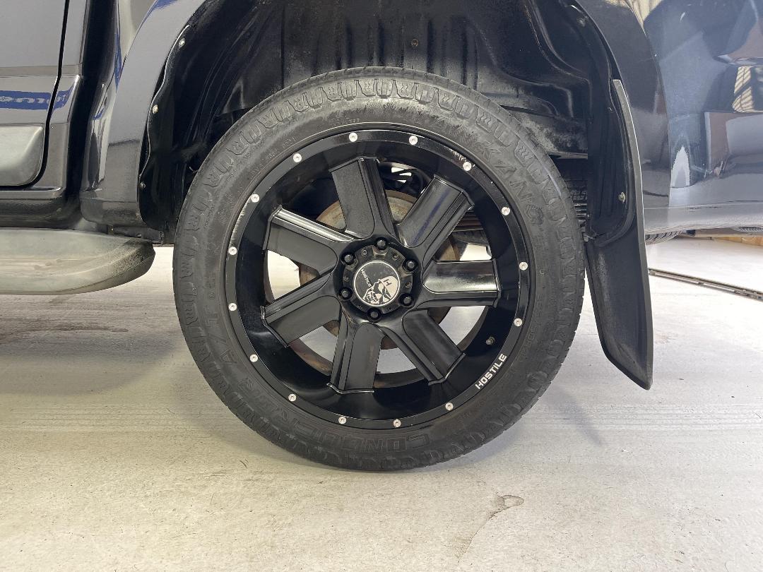 Photo '11' of Holden Colorado