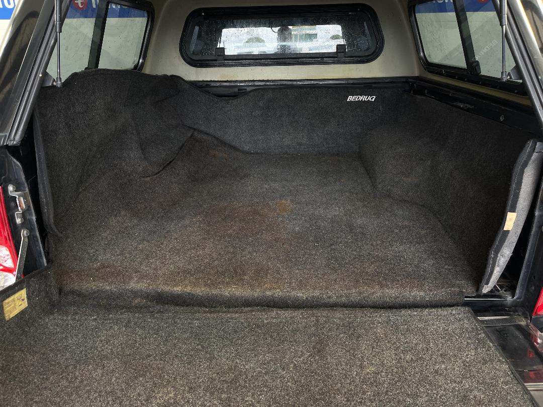 Photo '14' of Holden Colorado