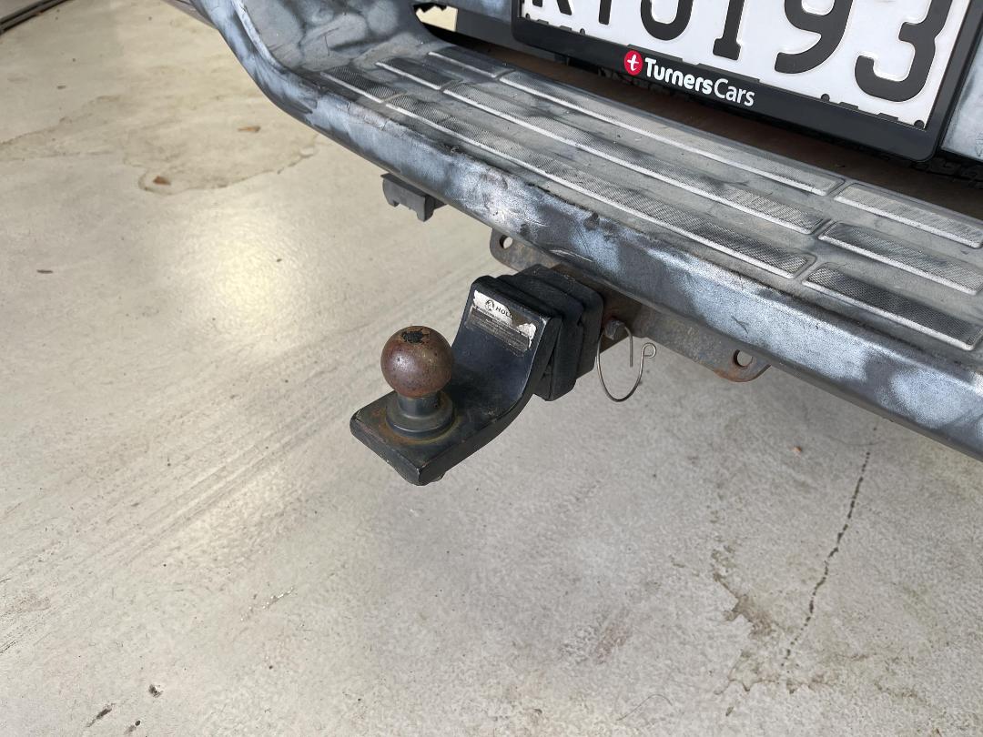 Photo '31' of Holden Colorado