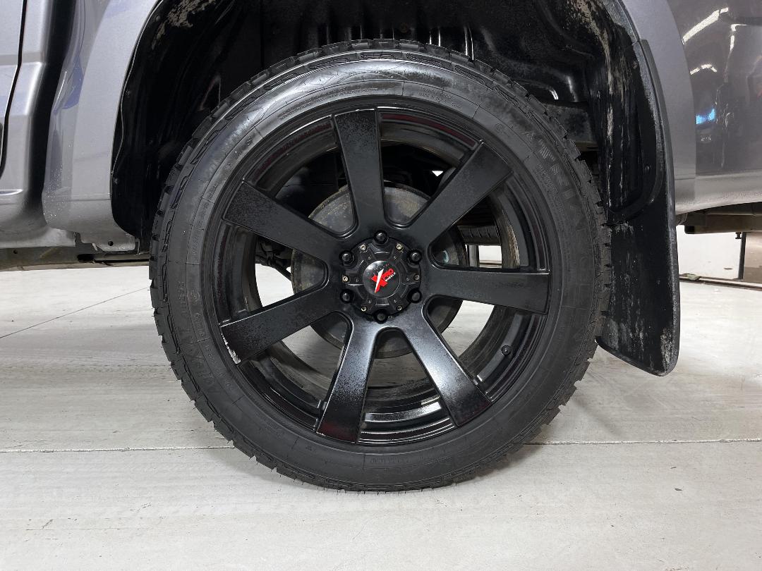 Photo '11' of Holden Colorado