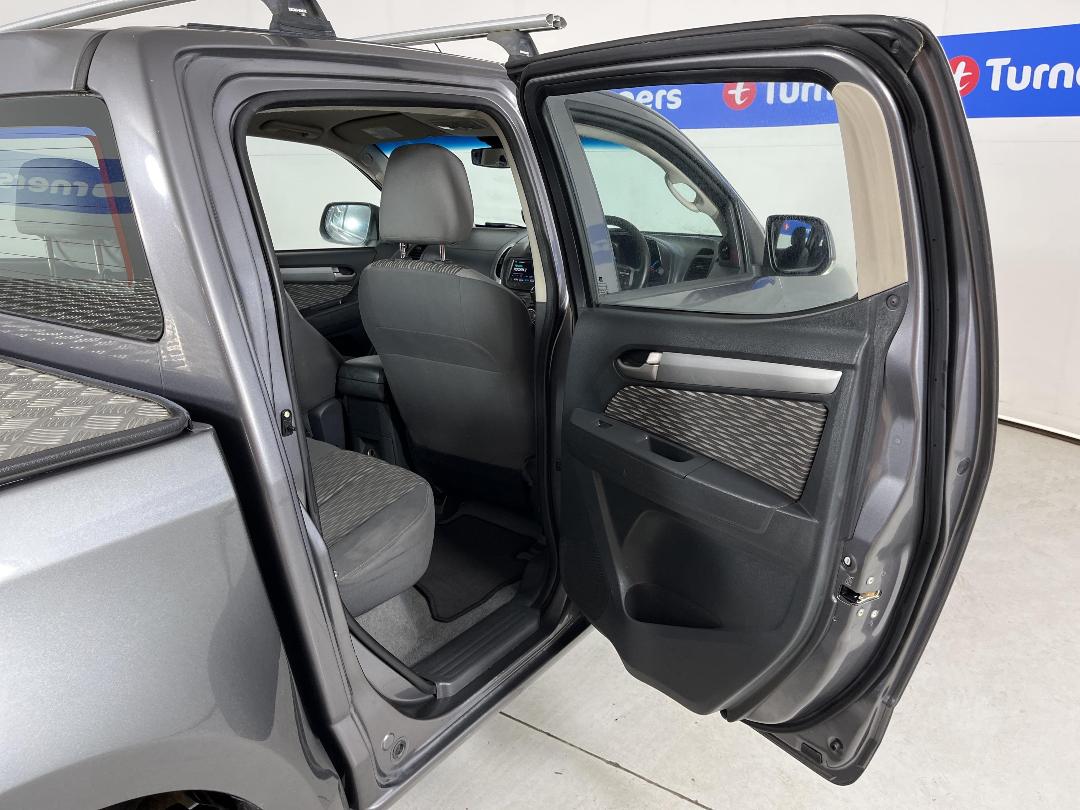 Photo '19' of Holden Colorado