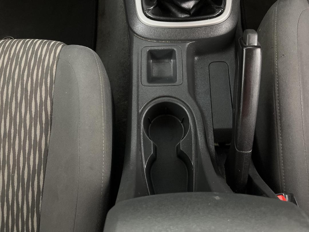 Photo '23' of Holden Colorado