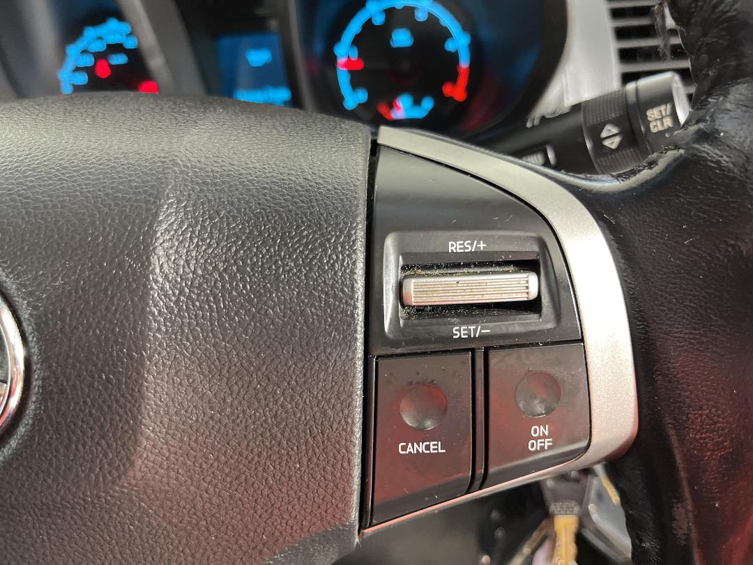 Photo '26' of Holden Colorado