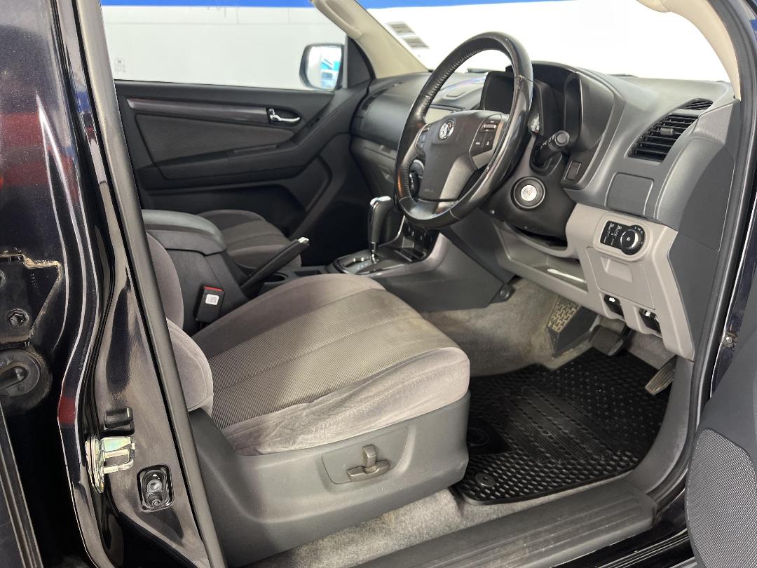 Photo '16' of Holden Colorado