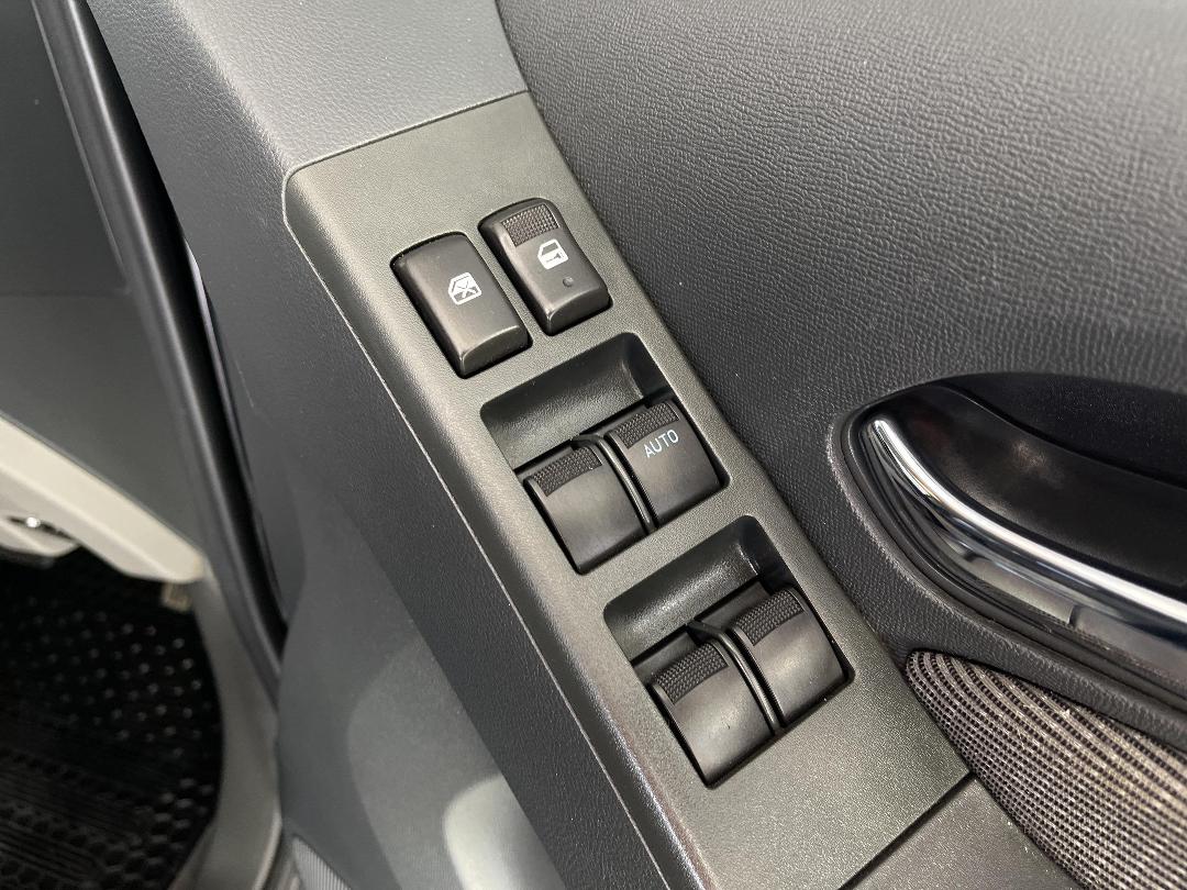 Photo '26' of Holden Colorado