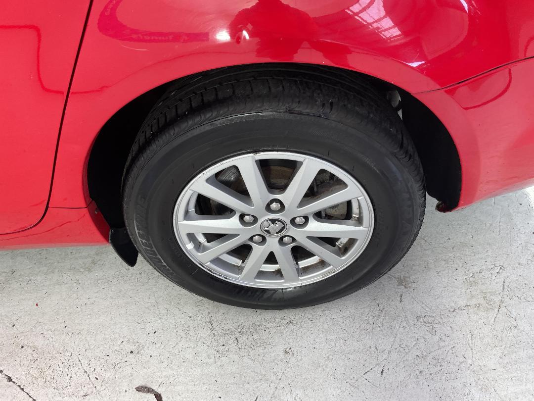 Photo '11' of Holden Commodore