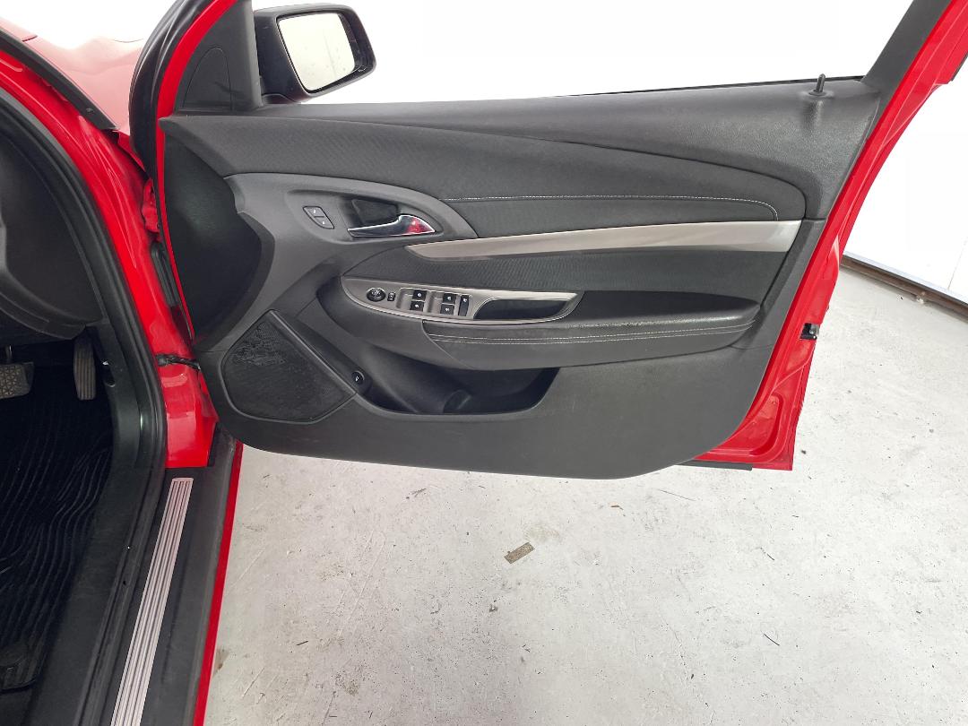 Photo '15' of Holden Commodore