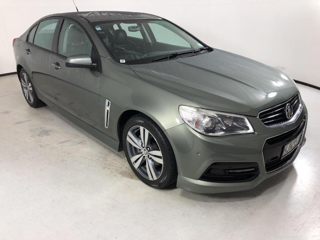 Used Holden Commodore VF SV6 2014 Te Rapa Road at Turners Cars