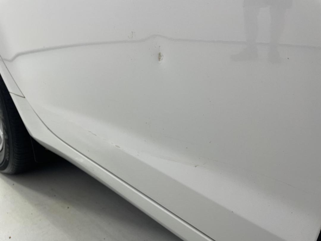 Photo '29' of Holden Commodore Photo '29' of Holden Commodore