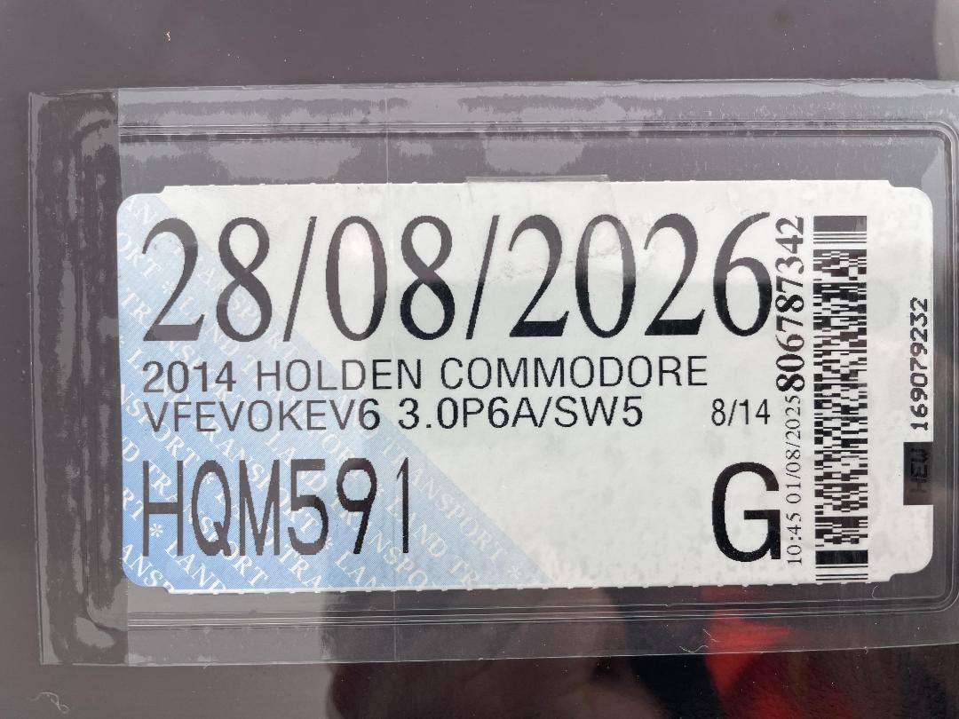 Photo '28' of Holden Commodore Photo '28' of Holden Commodore