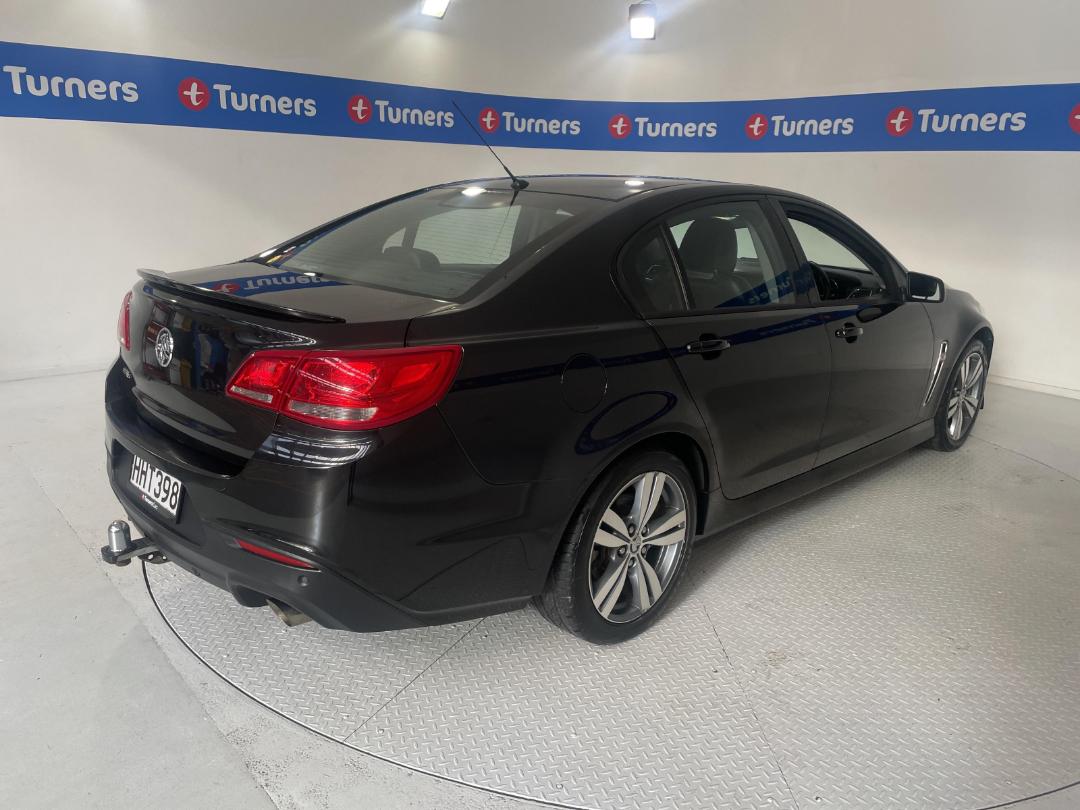 Photo '7' of Holden Commodore Photo '7' of Holden Commodore