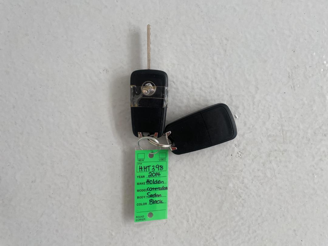 Photo '22' of Holden Commodore Photo '22' of Holden Commodore