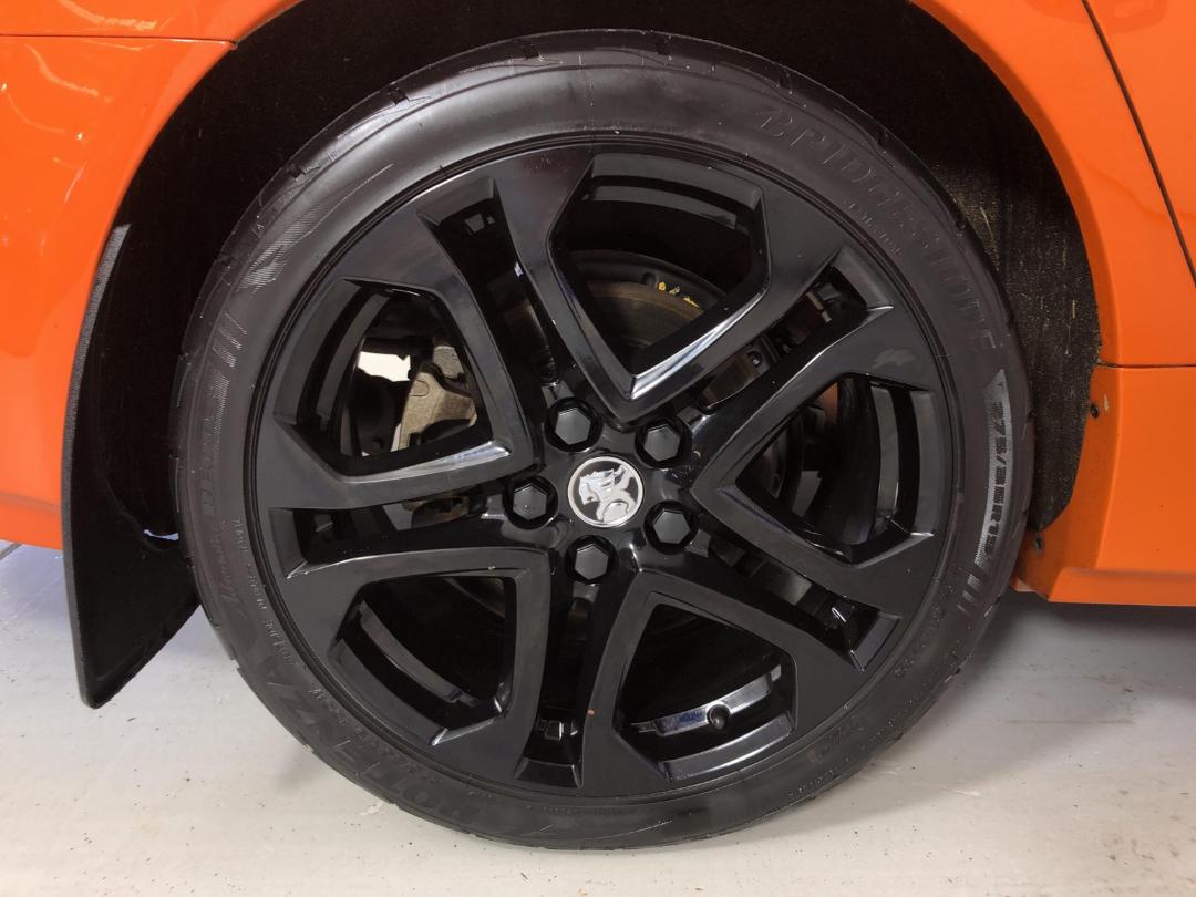 Photo '12' of Holden Commodore Photo '12' of Holden Commodore