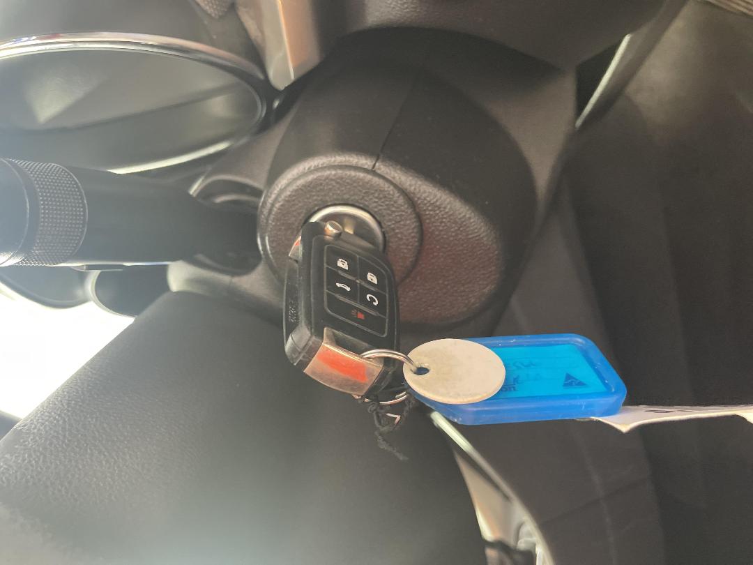 Photo '22' of Holden Commodore Photo '22' of Holden Commodore