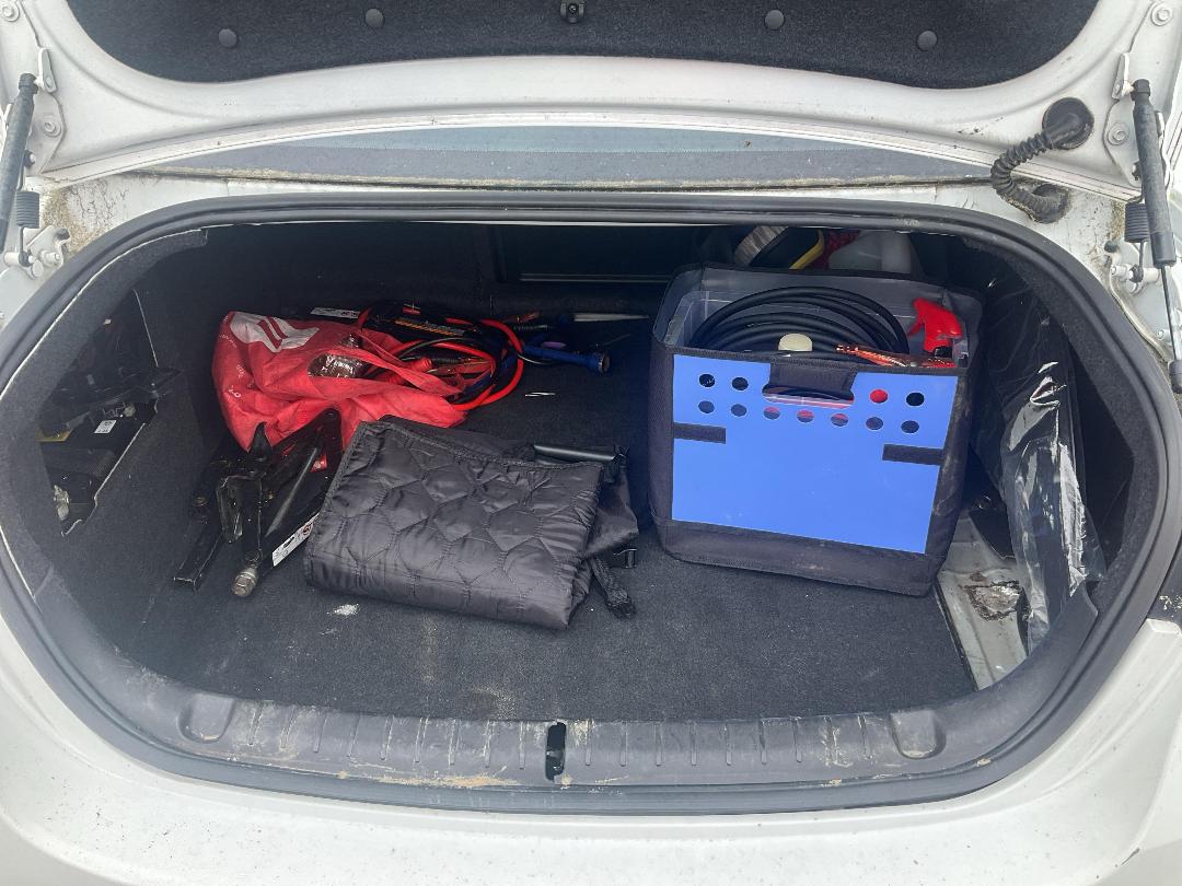 Photo '11' of Holden Commodore VF Evoke V6