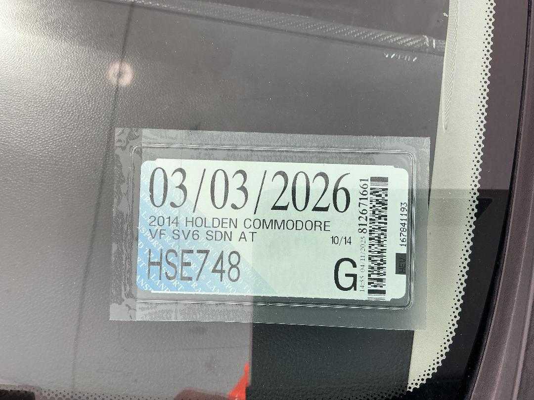 Photo '28' of Holden Commodore Photo '28' of Holden Commodore