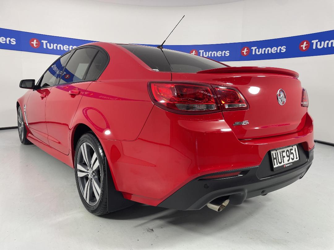 Photo '5' of Holden Commodore Photo '5' of Holden Commodore