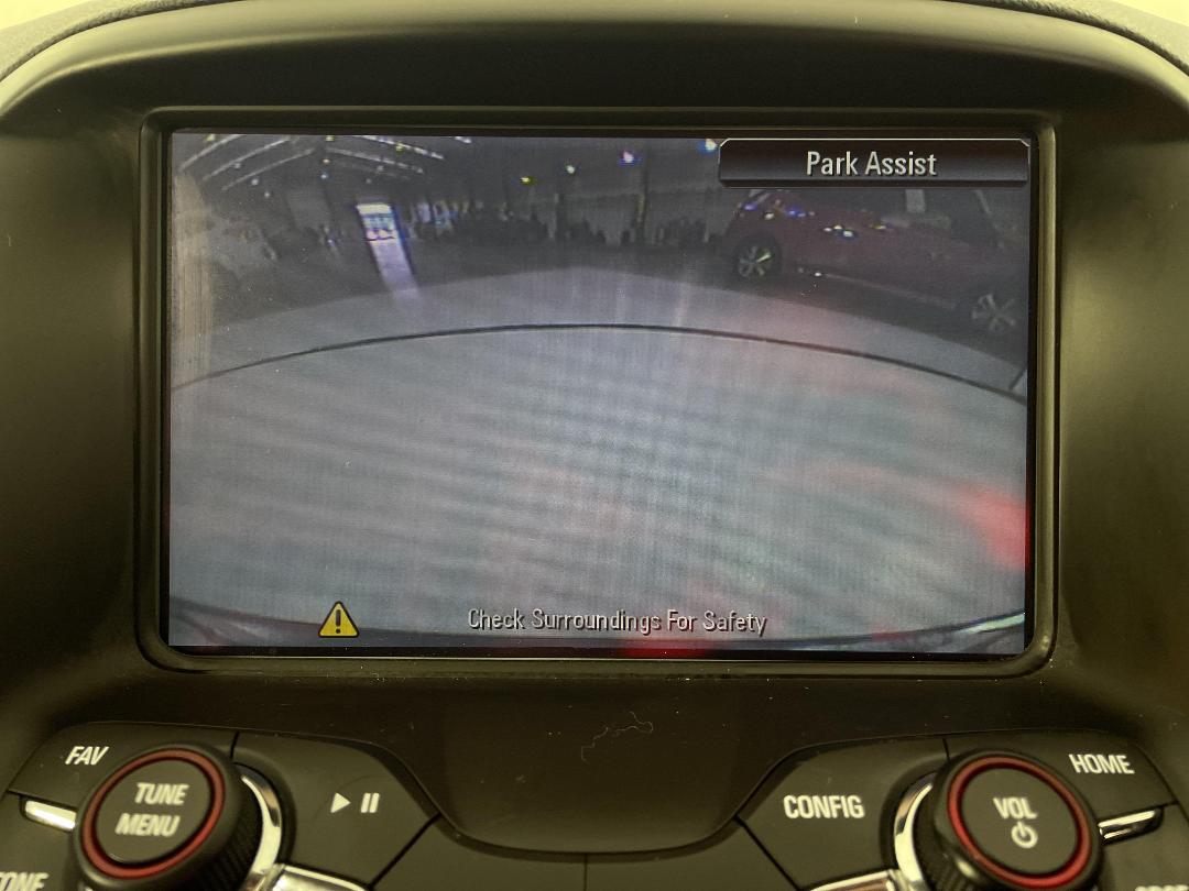 Photo '26' of Holden Commodore Photo '26' of Holden Commodore