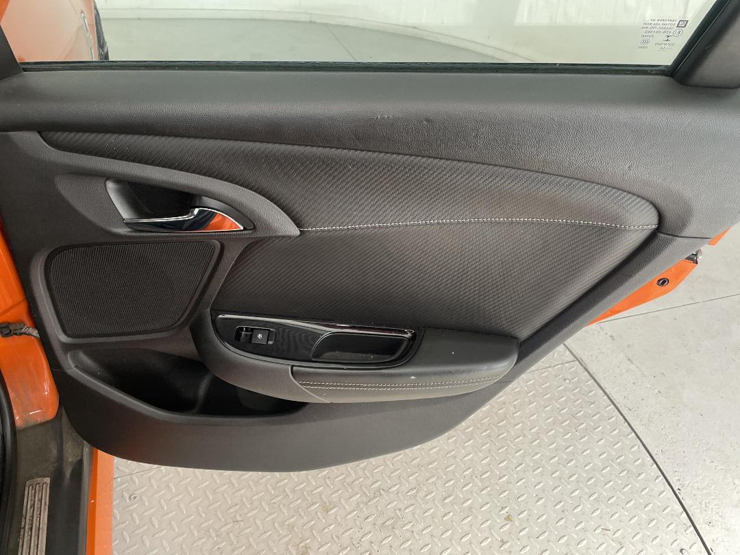 Photo '19' of Holden Commodore