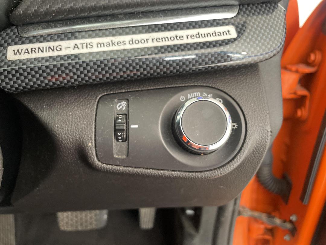 Photo '25' of Holden Commodore