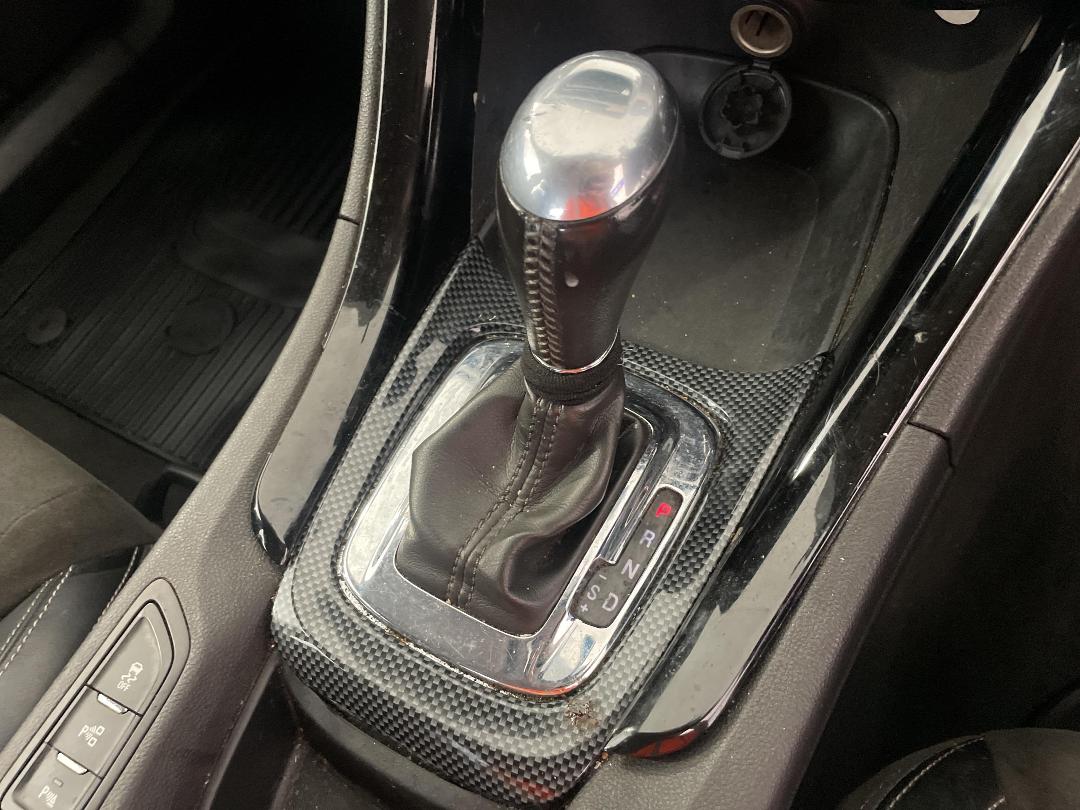 Photo '32' of Holden Commodore