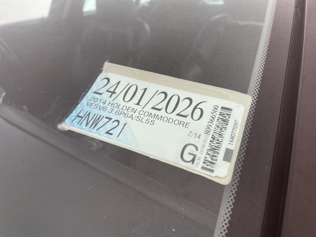 Photo '35' of Holden Commodore