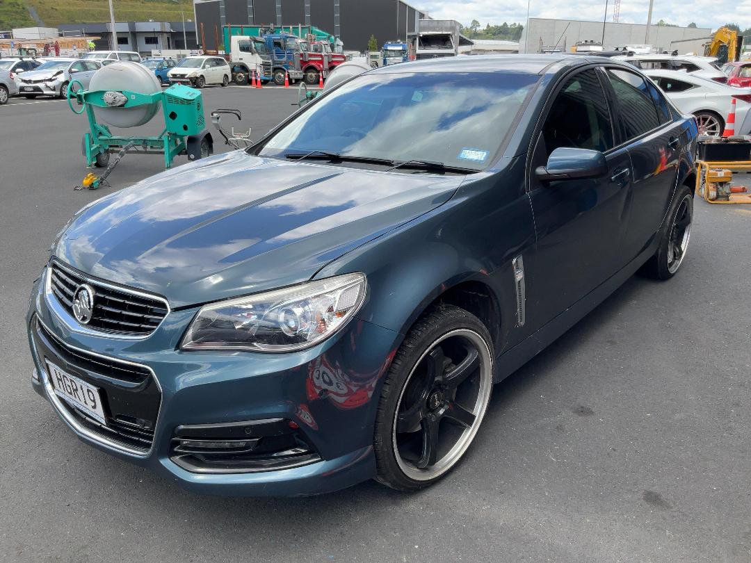 Photo '2' of Holden Commodore VF SV6 Photo '2' of Holden Commodore VF SV6