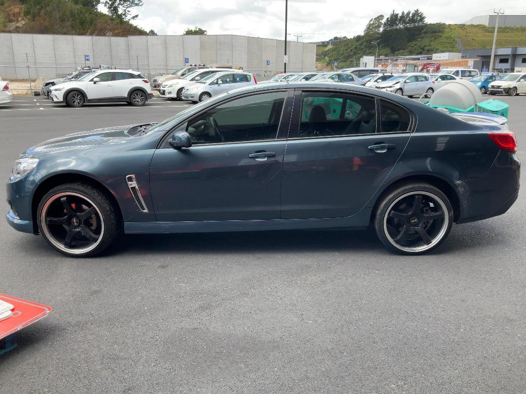 Photo '7' of Holden Commodore VF SV6 Photo '7' of Holden Commodore VF SV6