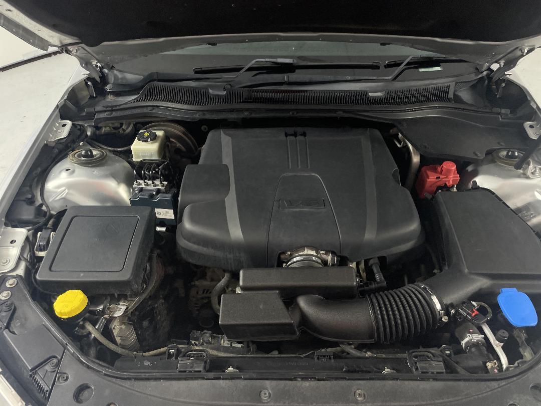 Photo '13' of Holden Commodore Photo '13' of Holden Commodore