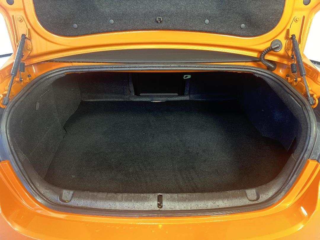 Photo '14' of Holden Commodore