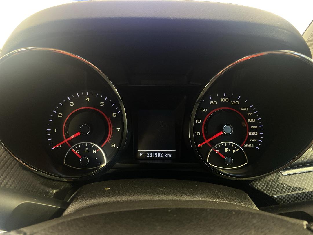 Photo '21' of Holden Commodore