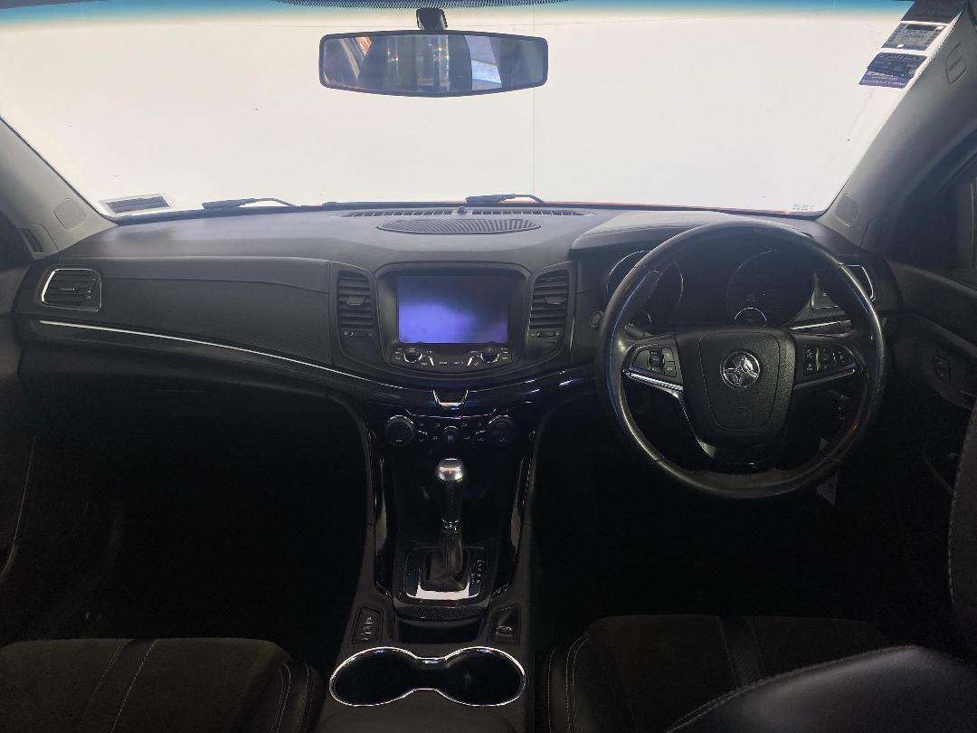 Photo '17' of Holden Commodore