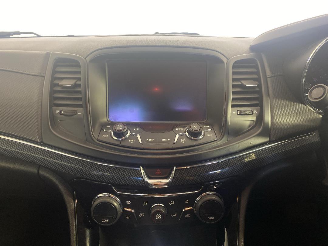 Photo '18' of Holden Commodore