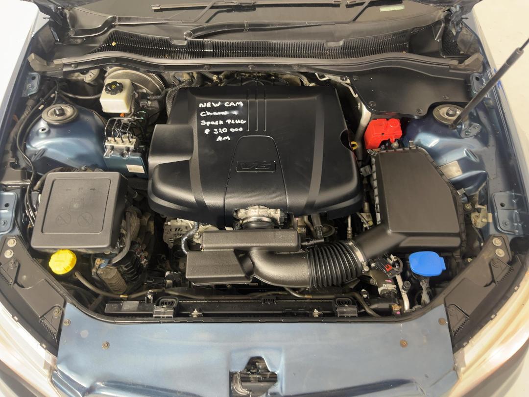 Photo '13' of Holden Commodore