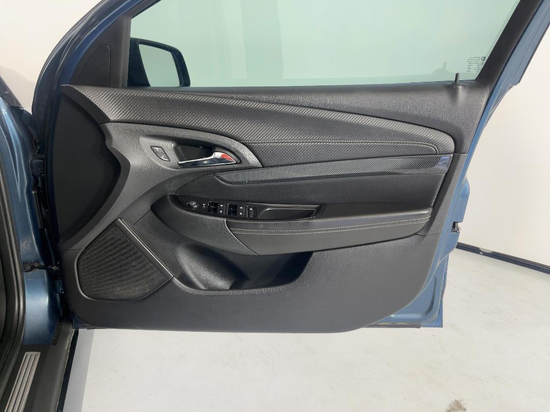 Photo '15' of Holden Commodore