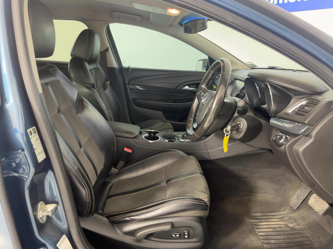 Photo '16' of Holden Commodore