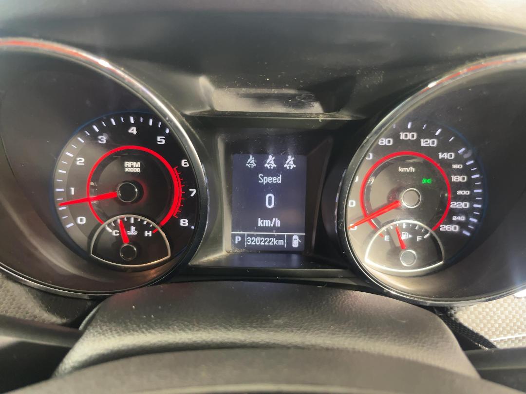 Photo '21' of Holden Commodore