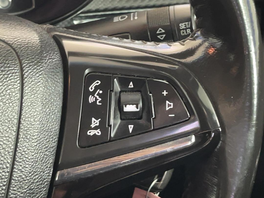 Photo '27' of Holden Commodore