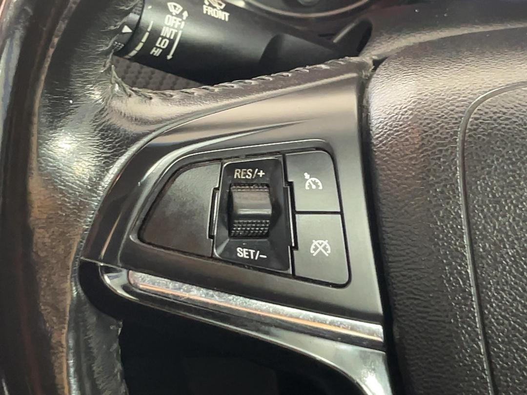 Photo '28' of Holden Commodore