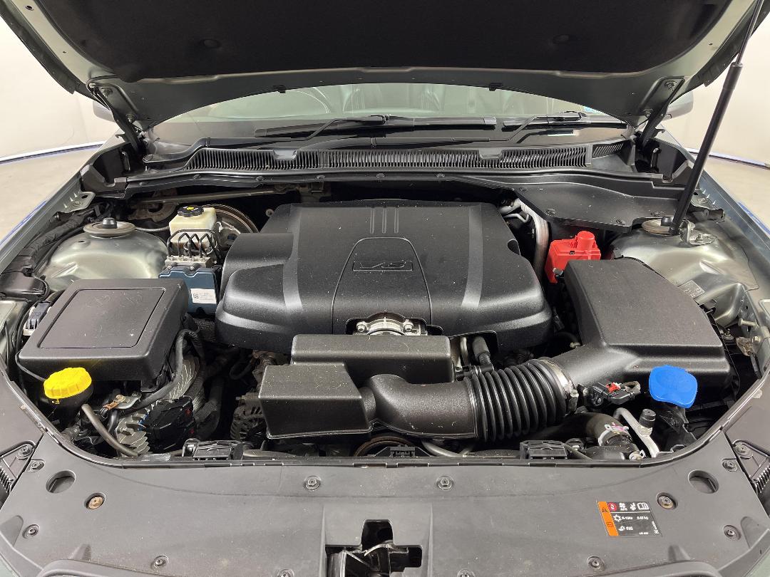 Photo '13' of Holden Commodore Photo '13' of Holden Commodore