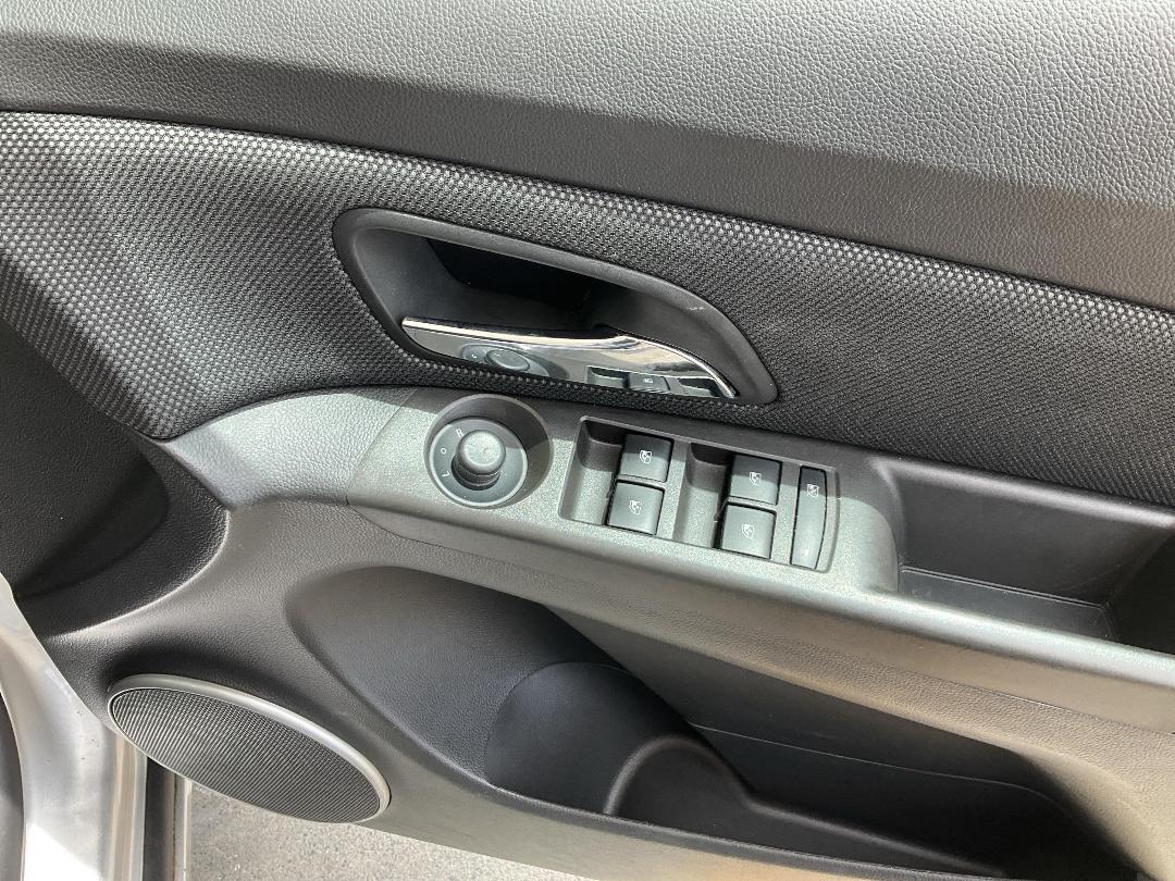 Photo '22' of Holden Cruze CD