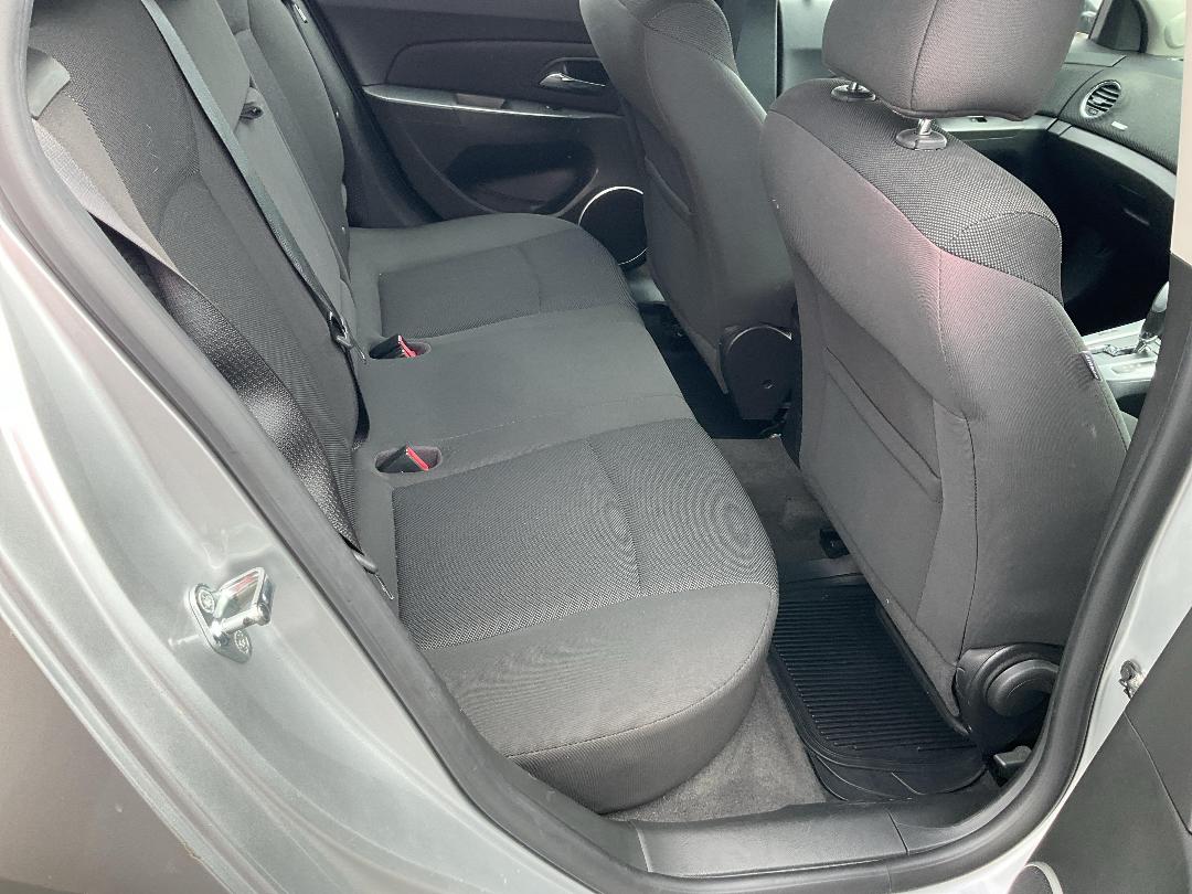 Photo '32' of Holden Cruze CD