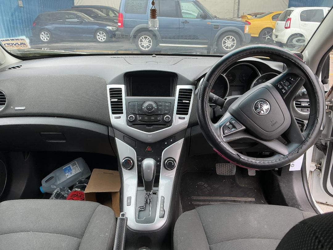 Photo '29' of Holden Cruze CD Photo '29' of Holden Cruze CD