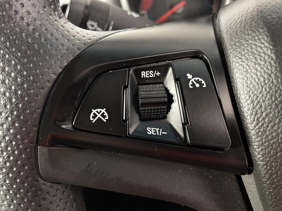 Photo '26' of Holden Cruze