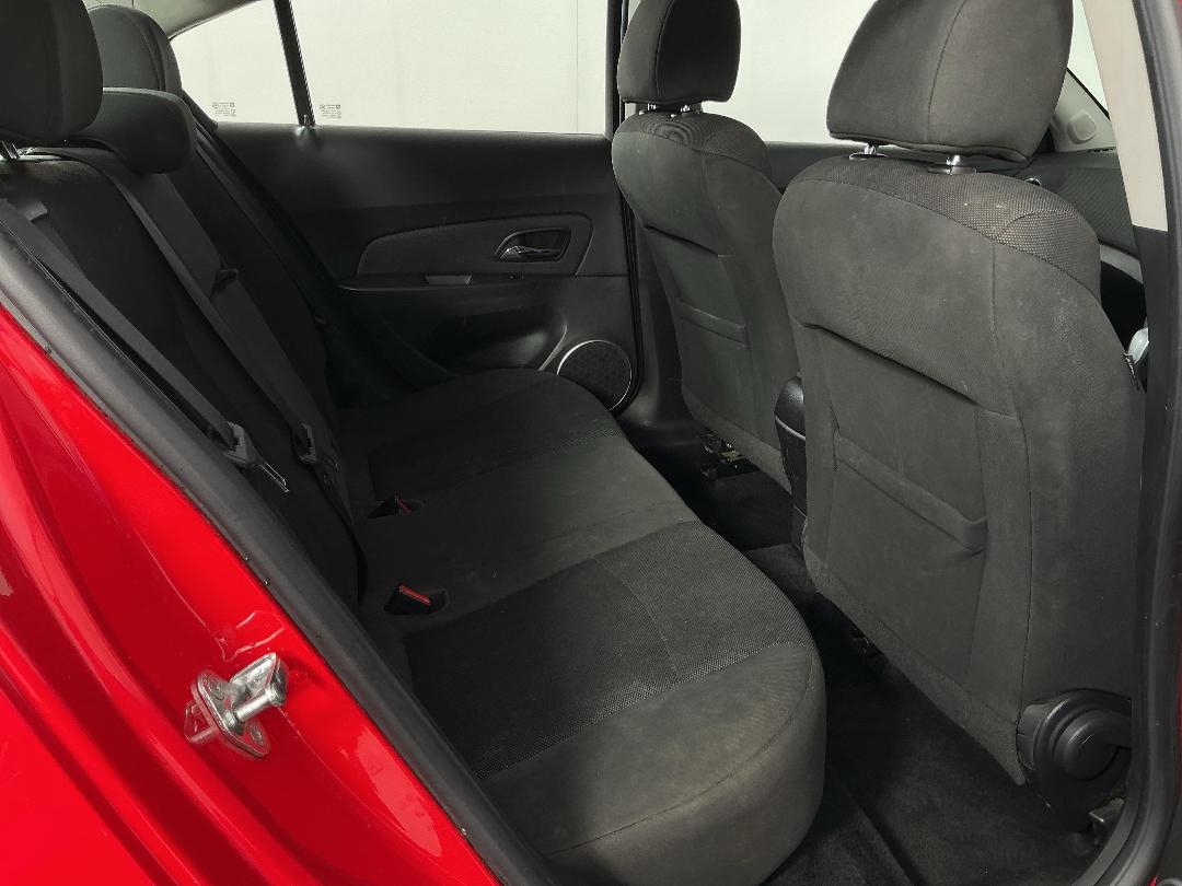 Photo '20' of Holden Cruze Photo '20' of Holden Cruze