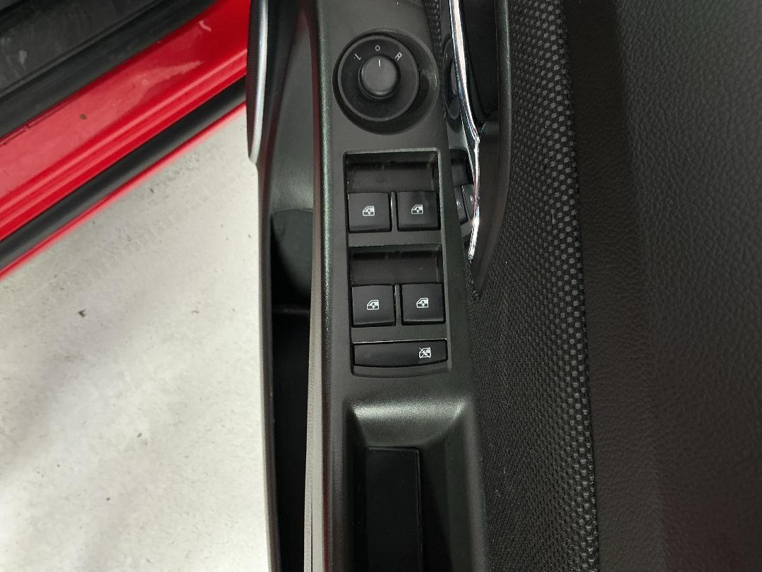 Photo '23' of Holden Cruze Photo '23' of Holden Cruze