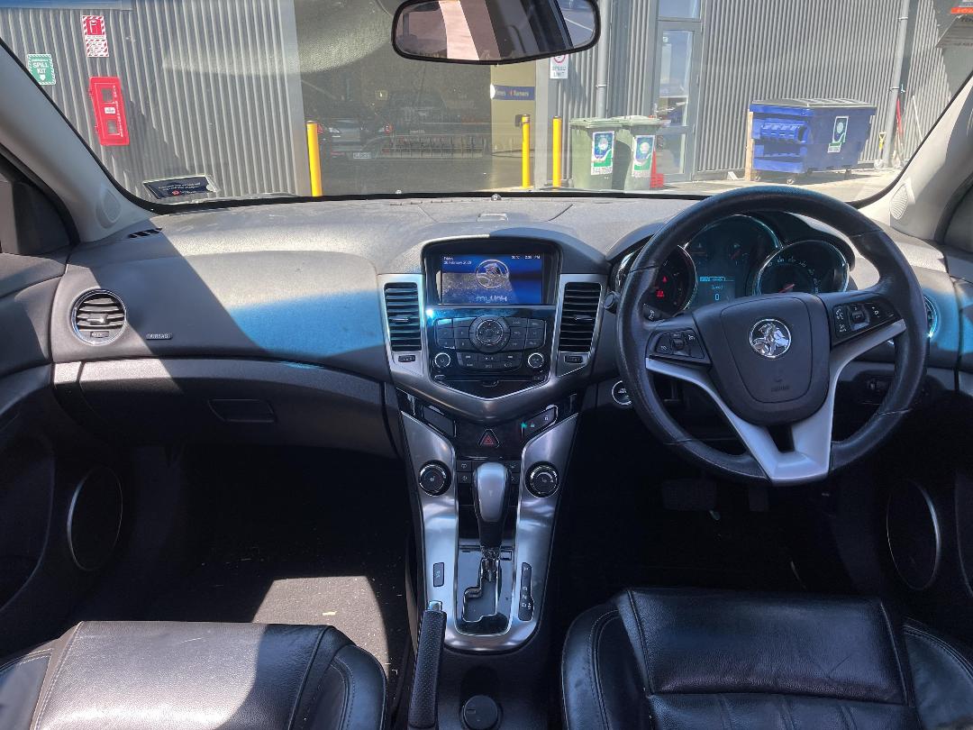 Photo '18' of Holden Cruze SRI V Photo '18' of Holden Cruze SRI V